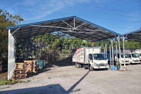 Commercial property in Okeechobee, Florida № 2178513 - photo 7