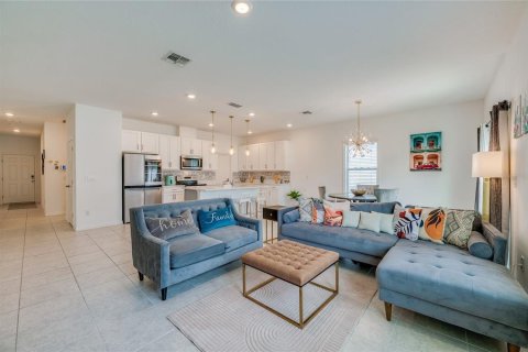 Villa ou maison à vendre à DeLand, Floride: 3 chambres, 151.99 m2 № 2148151 - photo 10