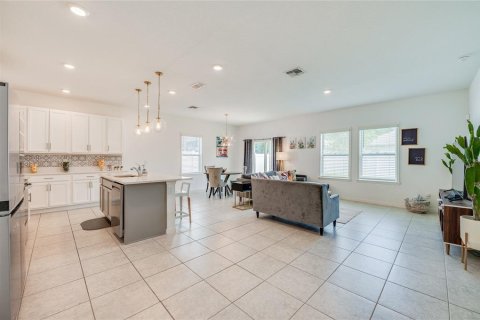 Villa ou maison à vendre à DeLand, Floride: 3 chambres, 151.99 m2 № 2148151 - photo 8