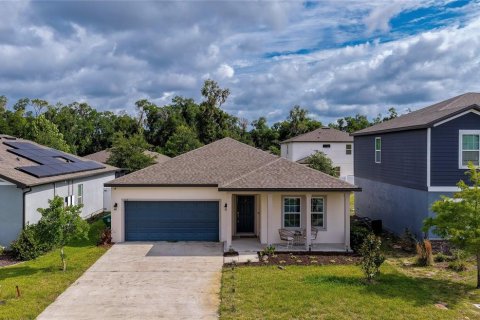 Villa ou maison à DeLand, Floride 3 chambres, 151.99 m2 № 2148151