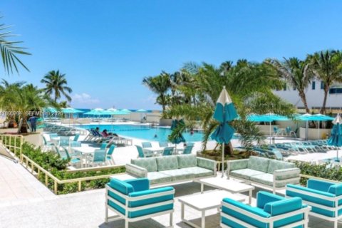 Copropriété à vendre à Hollywood, Floride: 54.81 m2 № 2194028 - photo 7