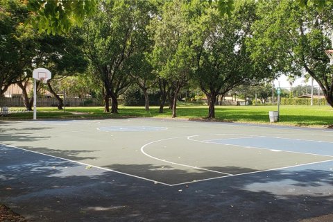 Купить кондоминиум в Майами, Флорида 2 спальни, 70.88м2, № 1957201 - фото 22