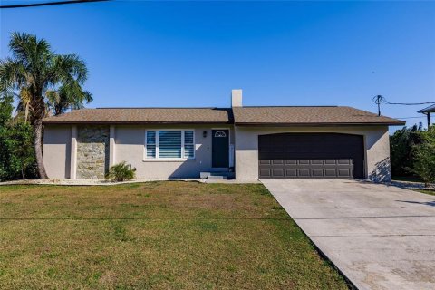 Casa en venta en Punta Gorda, Florida, 2 dormitorios, 93.27 m2 № 1538377 - foto 1