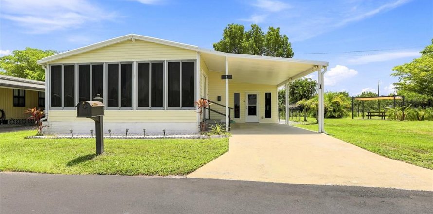 Appartement à Fort Myers, Floride 2 chambres, 130.06 m2 № 2411565