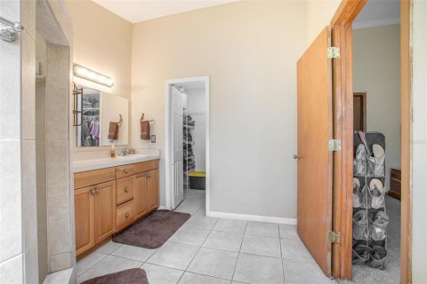 House in De Leon Springs, Florida 4 bedrooms, 192.68 sq.m. № 1634415 - photo 30
