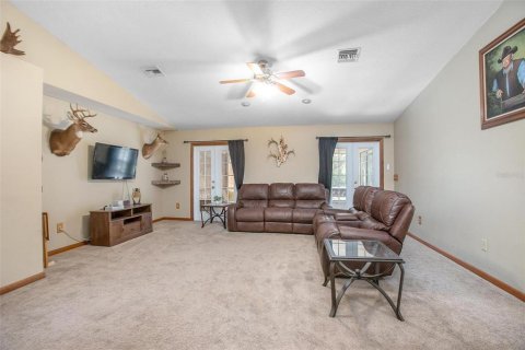 House in De Leon Springs, Florida 4 bedrooms, 192.68 sq.m. № 1634415 - photo 16