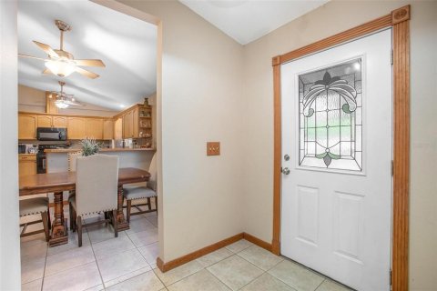 House in De Leon Springs, Florida 4 bedrooms, 192.68 sq.m. № 1634415 - photo 6
