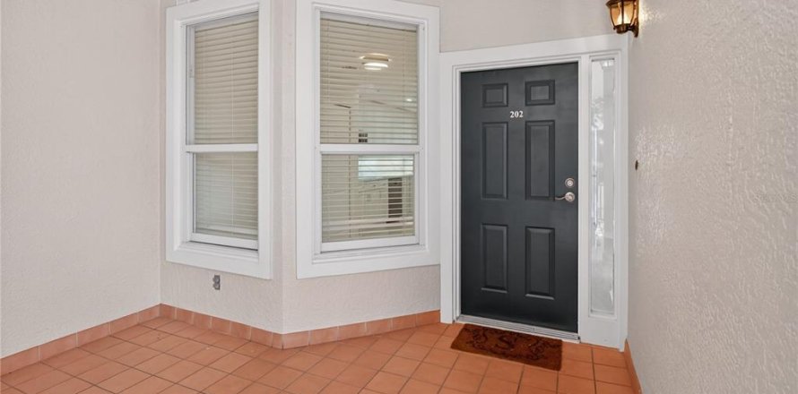 Condo in Sarasota, Florida, 2 bedrooms № 1791651
