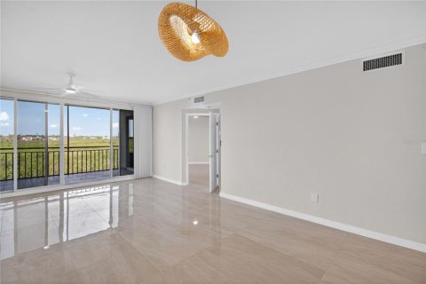 Condo in Sarasota, Florida, 2 bedrooms  № 1791651 - photo 10