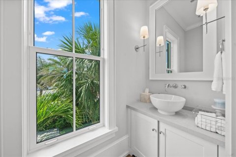 House in Melbourne Beach, Florida 3 bedrooms, 317.73 sq.m. № 1901991 - photo 15