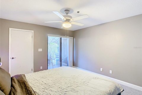 Condo in Orlando, Florida, 4 bedrooms  № 1531153 - photo 19