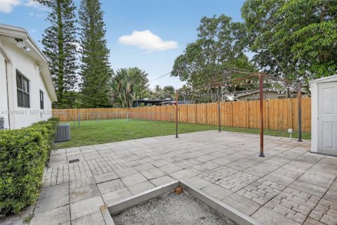 Villa ou maison à vendre à Plantation, Floride: 2 chambres, 151.62 m2 № 2044642 - photo 28