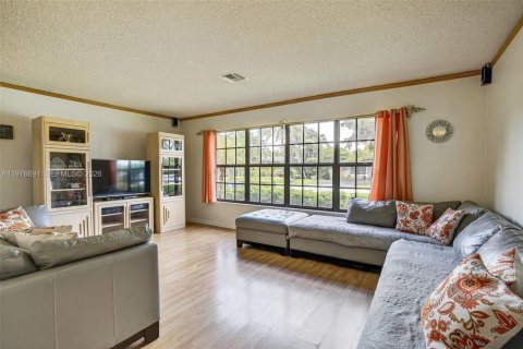 Villa ou maison à vendre à Plantation, Floride: 2 chambres, 151.62 m2 № 2044642 - photo 5