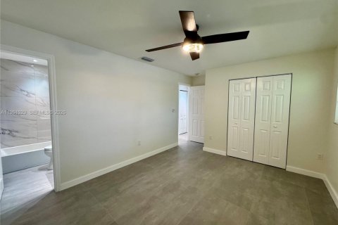 Copropriété à louer à Miami, Floride: 2 chambres, 76.64 m2 № 2021837 - photo 9