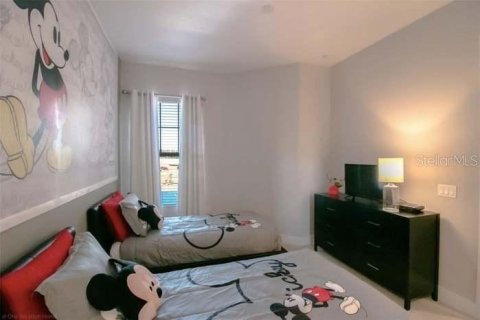 Touwnhouse à vendre à Kissimmee, Floride: 4 chambres, 167.6 m2 № 2233042 - photo 10