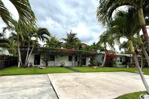 Immobilier commercial à vendre à Lantana, Floride: 74.32 m2 № 2338623 - photo 16
