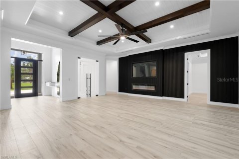 House in Naples, Florida 4 bedrooms, 219.06 sq.m. № 1827288 - photo 7