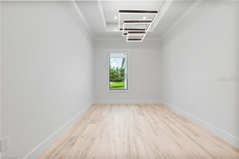 House in Naples, Florida 4 bedrooms, 219.06 sq.m. № 1827288 - photo 9