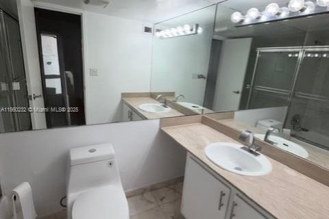 Condominio en alquiler en Miami, Florida, 2 dormitorios, 103.49 m2 № 2016238 - foto 7