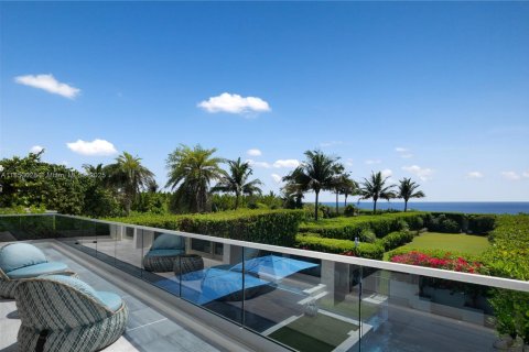 House in Miami Beach, Florida 5 bedrooms, 545.15 sq.m. № 1895655 - photo 28