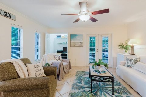 Condominio en venta en Dunedin, Florida, 1 dormitorio, 75.99 m2 № 1893588 - foto 4