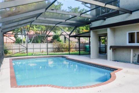 Casa en alquiler en Davie, Florida, 4 dormitorios, 198.81 m2 № 2054319 - foto 4