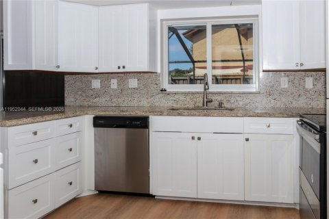 Casa en alquiler en Davie, Florida, 4 dormitorios, 198.81 m2 № 2054319 - foto 19