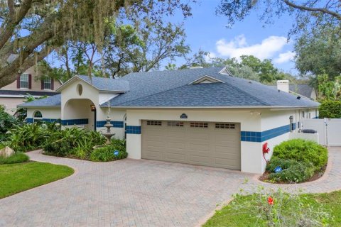 Villa ou maison à vendre à Temple Terrace, Floride: 4 chambres, 257.8 m2 № 1914845 - photo 2