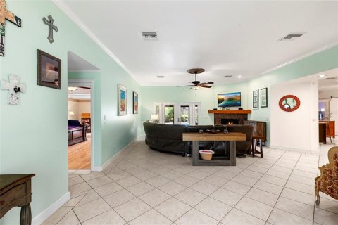 Villa ou maison à vendre à Temple Terrace, Floride: 4 chambres, 257.8 m2 № 1914845 - photo 8