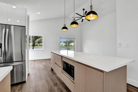Villa ou maison à vendre à Davie, Floride: 4 chambres, 193.61 m2 № 2085126 - photo 17