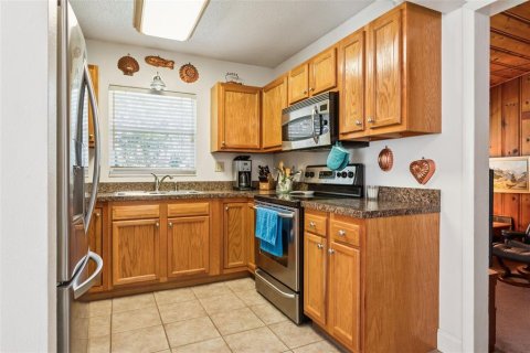 Casa en venta en Brandon, Florida, 4 dormitorios, 159.98 m2 № 1915804 - foto 7