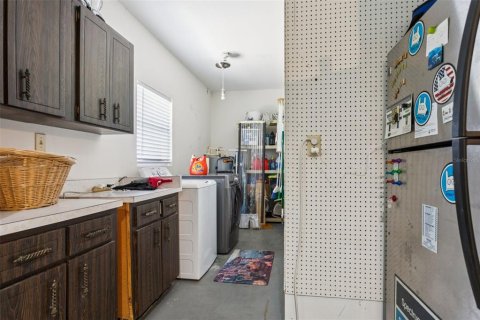 Casa en venta en Brandon, Florida, 4 dormitorios, 159.98 m2 № 1915804 - foto 20