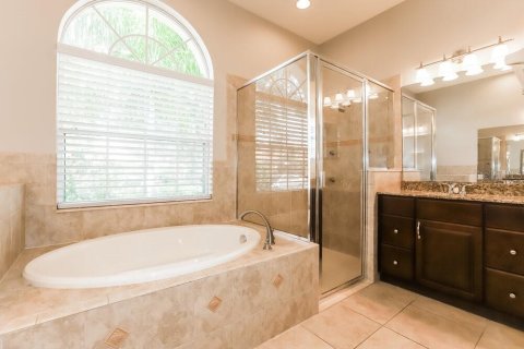 House in Sarasota, Florida 4 bedrooms, 230.49 sq.m. № 1872986 - photo 9