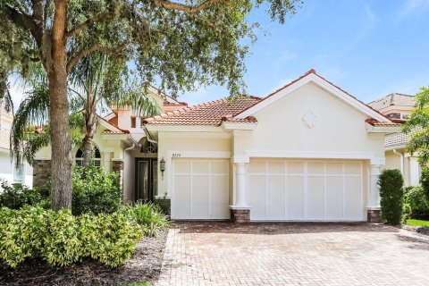 House in Sarasota, Florida 4 bedrooms, 230.49 sq.m. № 1872986 - photo 1