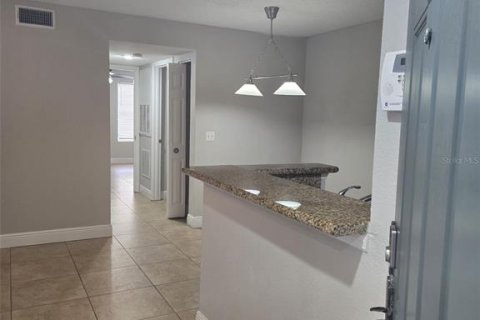 Condo in Orlando, Florida, 2 bedrooms № 2376659 - photo 4