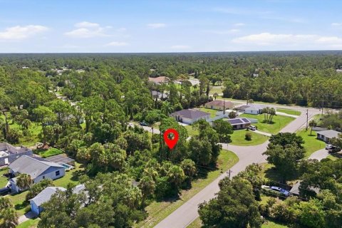Terreno en venta en North Port, Florida № 2197893 - foto 8