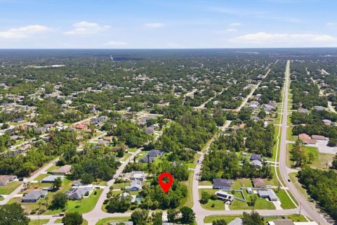 Terreno en venta en North Port, Florida № 2197893 - foto 7