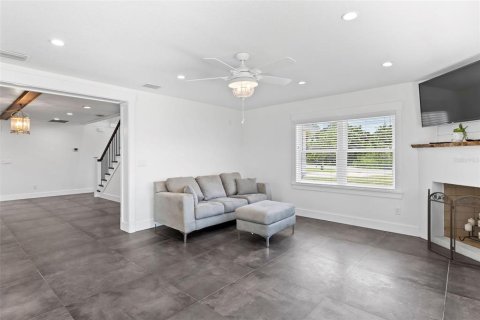 Casa en venta en Flagler Beach, Florida, 3 dormitorios, 287.53 m2 № 1751491 - foto 19
