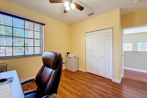 House in Miramar, Florida 4 bedrooms, 219.44 sq.m. № 1990949 - photo 20