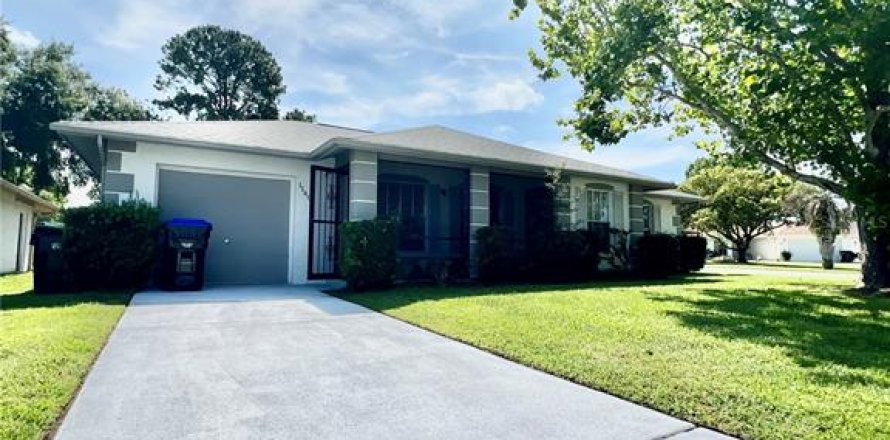 House in Orlando, Florida 2 bedrooms, 98.85 sq.m. № 1840521