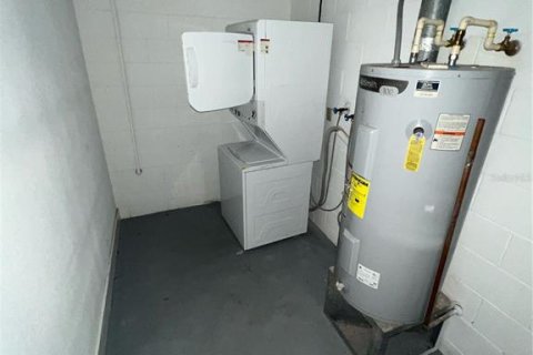 House in Orlando, Florida 2 bedrooms, 98.85 sq.m. № 1840521 - photo 13