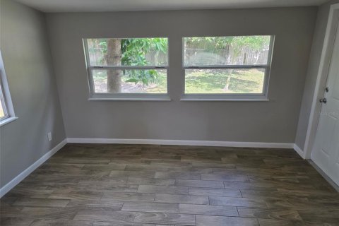Villa ou maison à vendre à Deltona, Floride: 3 chambres, 103.49 m2 № 2400497 - photo 13