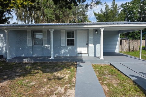 Villa ou maison à Deltona, Floride 3 chambres, 103.49 m2 № 2400497
