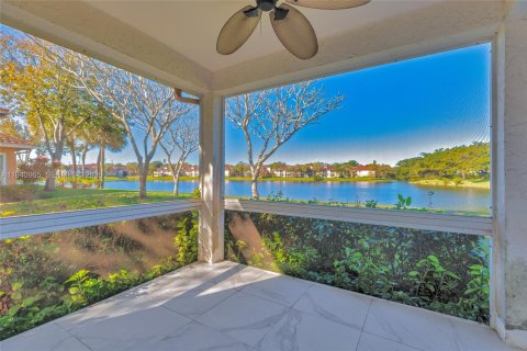 Снять в аренду виллу или дом в Плантация, Флорида 3 спальни, 138.61м2, № 1998070 - фото 6