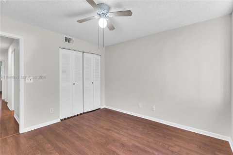 Снять в аренду виллу или дом в Плантация, Флорида 3 спальни, 138.61м2, № 1998070 - фото 29