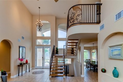 Casa en alquiler en Tarpon Springs, Florida, 5 dormitorios, 380.16 m2 № 1640274 - foto 10