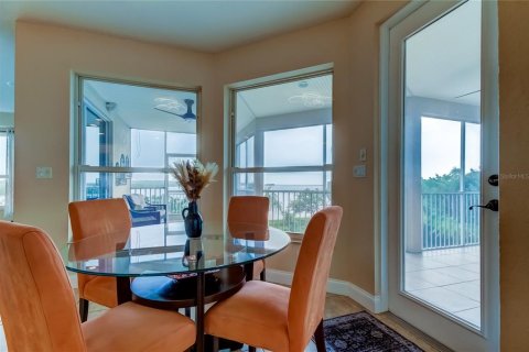Casa en alquiler en Tarpon Springs, Florida, 5 dormitorios, 380.16 m2 № 1640274 - foto 22