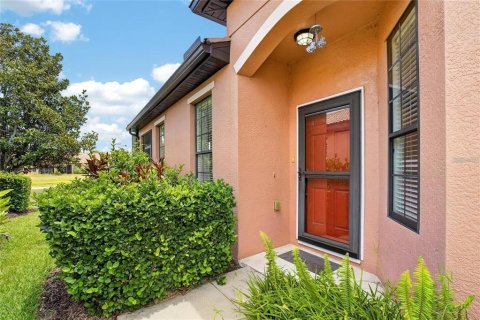 Villa ou maison à louer à Apollo Beach, Floride: 2 chambres, 129.41 m2 № 2419990 - photo 2