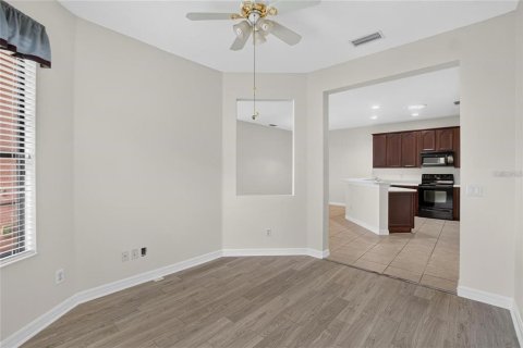 Villa ou maison à louer à Apollo Beach, Floride: 2 chambres, 129.41 m2 № 2419990 - photo 14