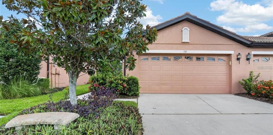 Villa ou maison à Apollo Beach, Floride 2 chambres, 129.41 m2 № 2419990